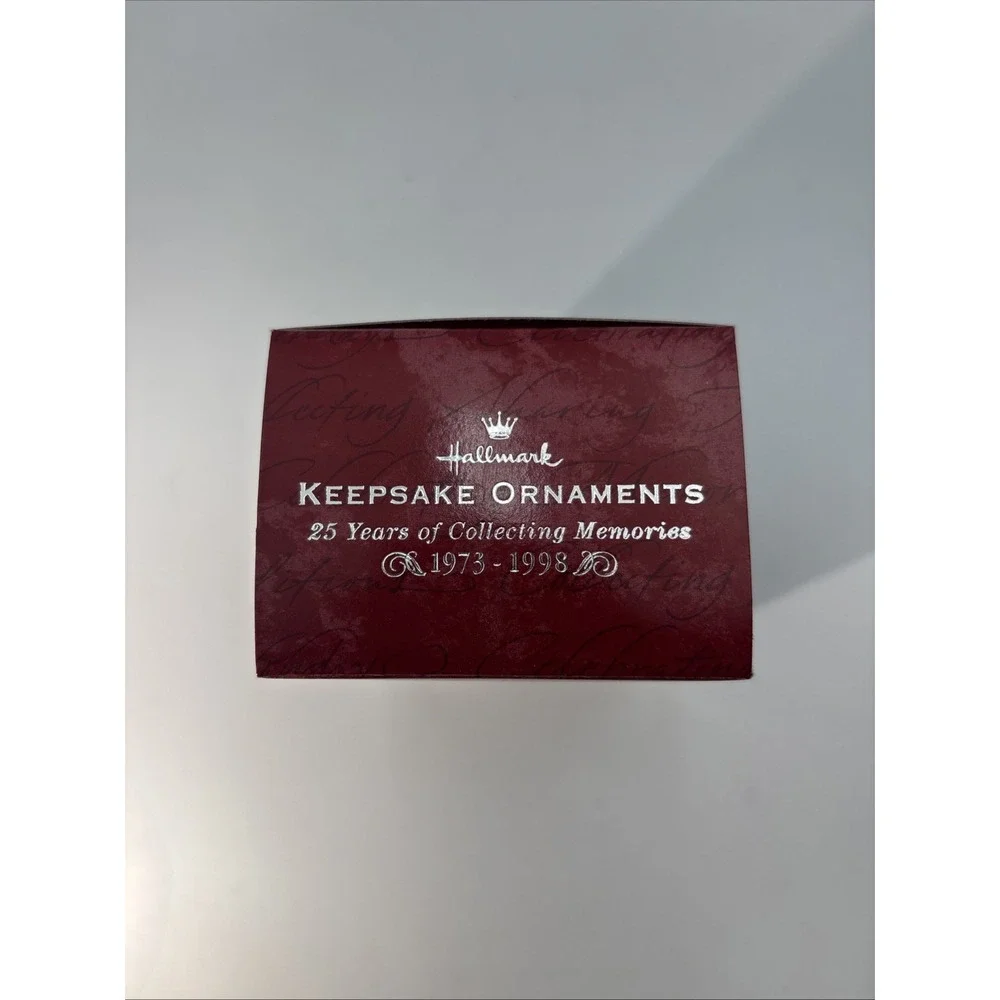 Vintage‎ 1998 Hallmark Keepsake Madame Alexander Mop Top Wendy Ornament